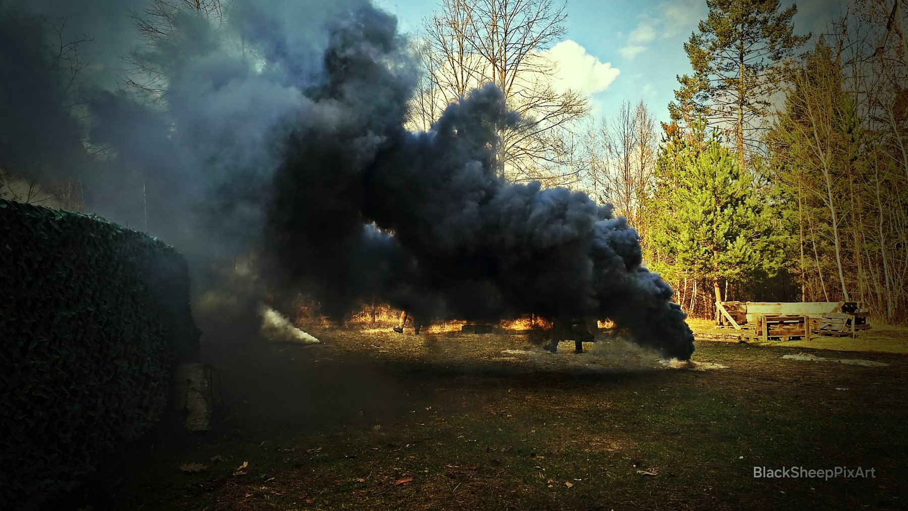 WARZONE Season 6 – Pyrotechnik und Rauch